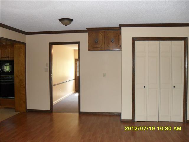 670 Baker Road Columbia, TN 38401 - Photo 8 of 19 DINING ROOM