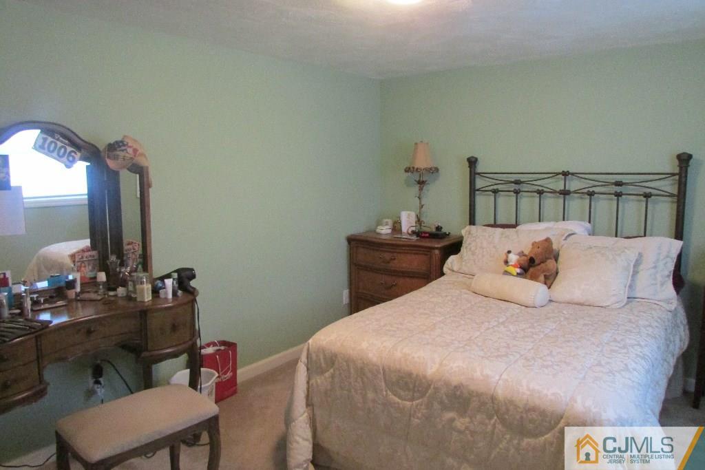 45 Wilcox Road New Brunswick, NJ 08901 - Photo 15 of 17 Gallery Image 15