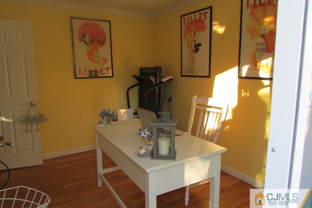 45 Wilcox Road New Brunswick, NJ 08901 - Photo 9 of 17 Gallery Image 9