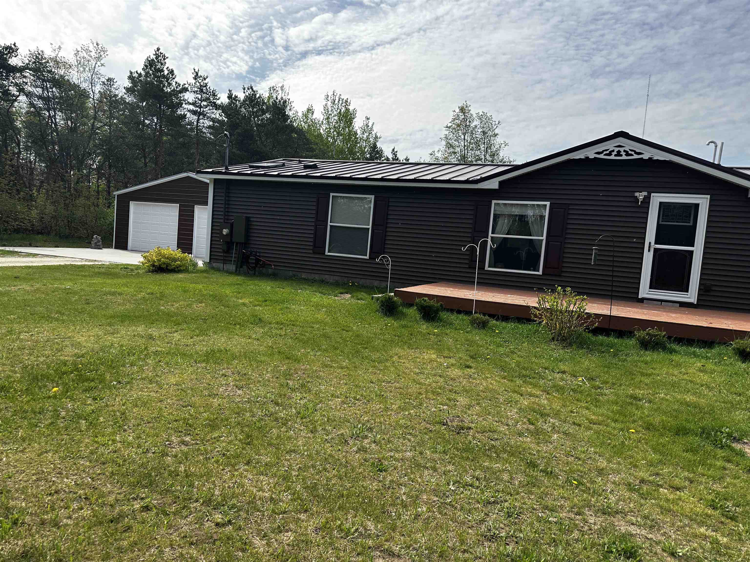 6213 West 8 Road Mesick, MI 49668 - Photo 2 of 17 1910914-1.JPG