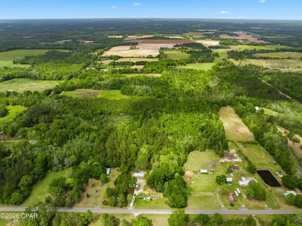 $234,500 | 650 Satellite Road, Graceville, FL 32440