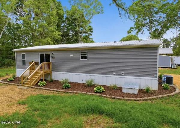 $234,500 | 650 Satellite Road, Graceville, FL 32440