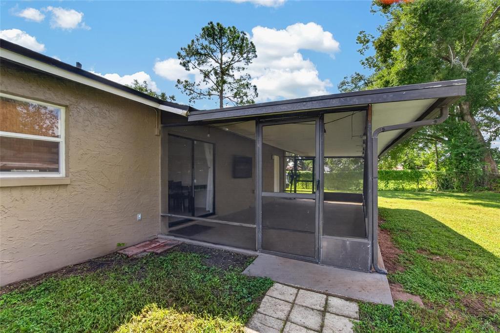 2531 Ridge Top Way Valrico, FL 33594 - Photo 57 of 77 Gallery Image 57