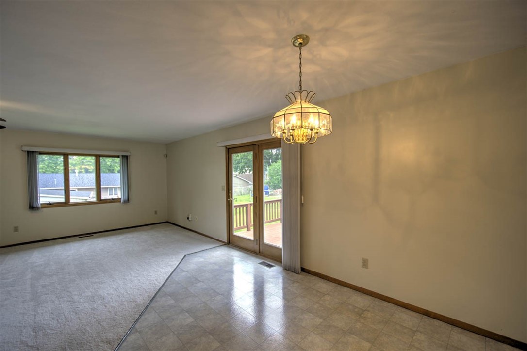 54 Ohio Drive Decatur, IL 62526 - Photo 10 of 29