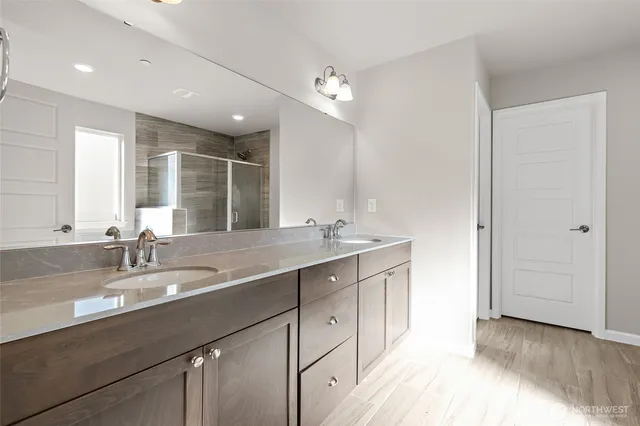 $824,999 | 29905 118th Place Southeast, Auburn, WA 98092