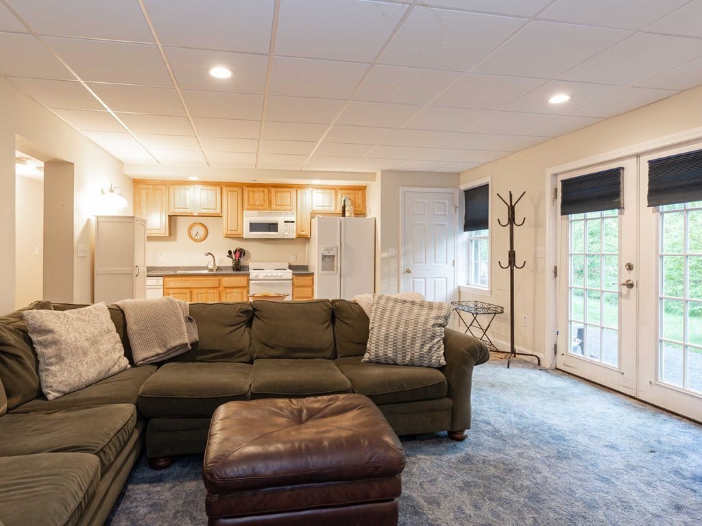 3 Hambone Farm Road Franklin, MA 02038 - Photo 31 of 40 Gallery Image 31