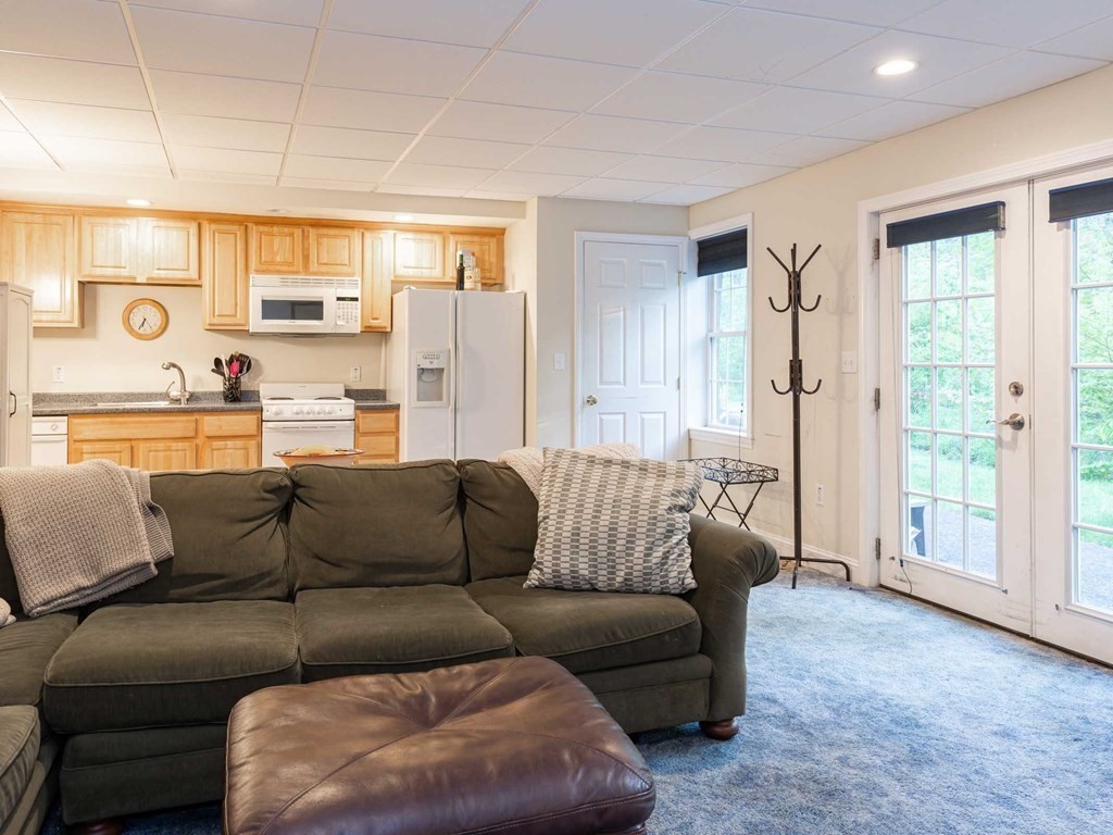 3 Hambone Farm Road Franklin, MA 02038 - Photo 35 of 40 Gallery Image 35