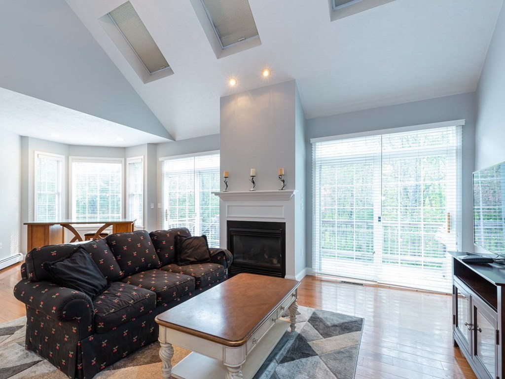 3 Hambone Farm Road Franklin, MA 02038 - Photo 7 of 40 Gallery Image 7