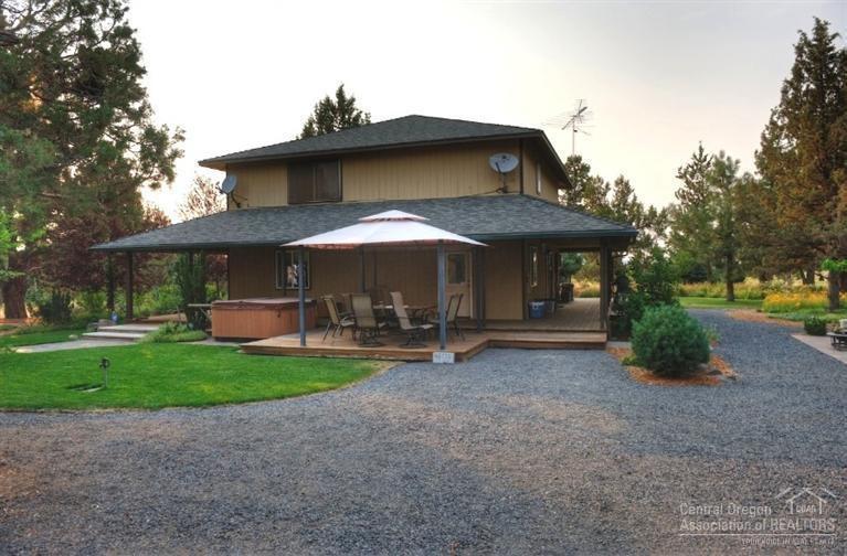 65770 Tweed Road Bend, OR 97703 - Photo 23 of 25 Owner added hot tub and gazebo.