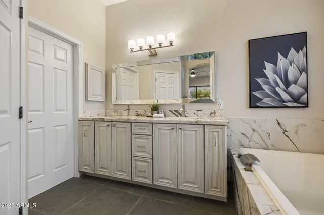 $625,000 | 1528 East Harrison Street, Gilbert, AZ 85295