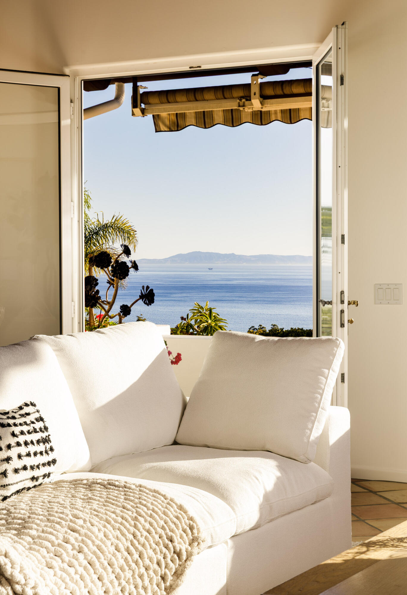 480 Ortega Ridge Road Santa Barbara, CA 93108 - Photo 16 of 54 480 Ortega Ridge_0043