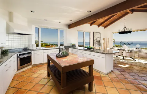 $8,000,000 | 480 Ortega Ridge Road, Santa Barbara, CA 93108