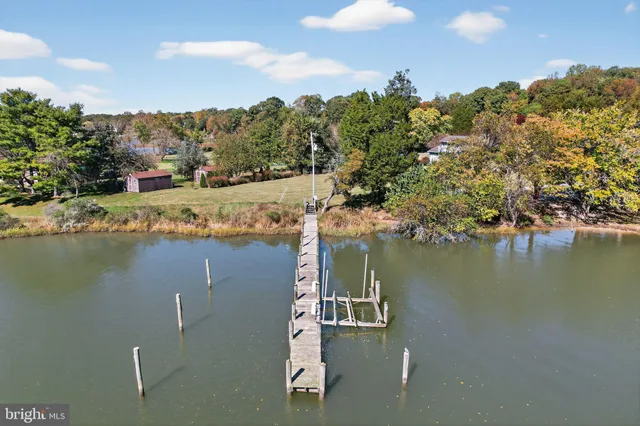 a view of a lake with houses