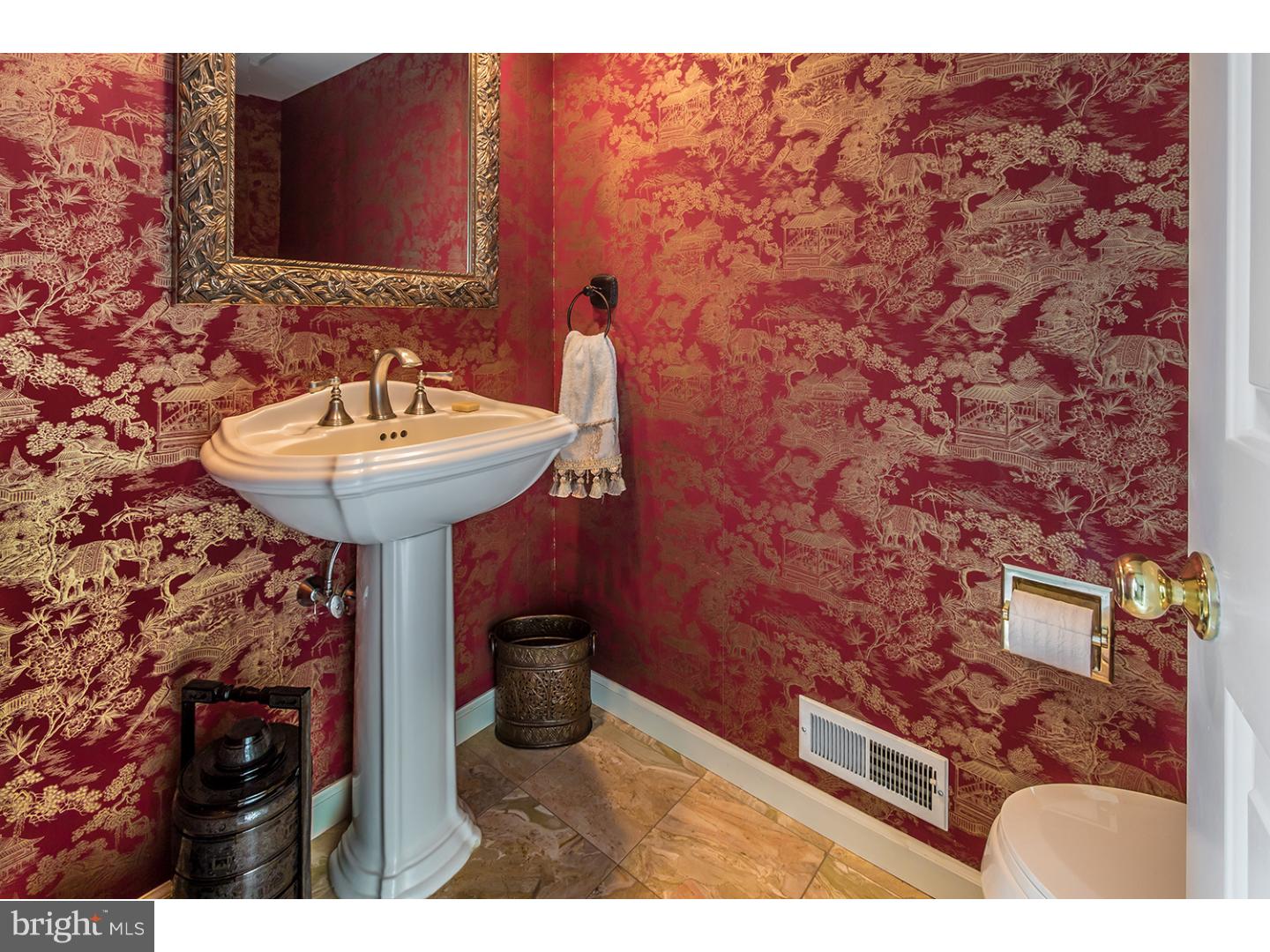 5 Silverwood Road Moorestown, NJ 08057 - Photo 5 of 25 Gallery Image 5