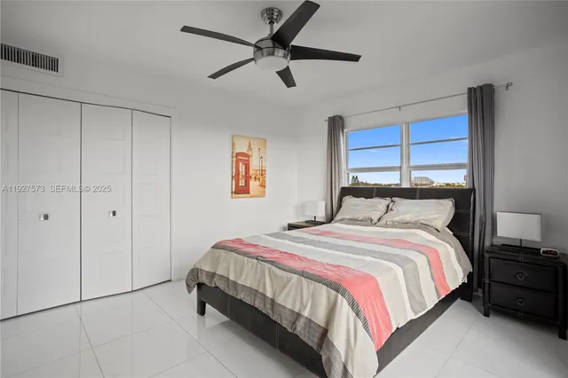 $379,900 | 3050 North Palm Aire Drive, Unit 710, Pompano Beach, FL 33069