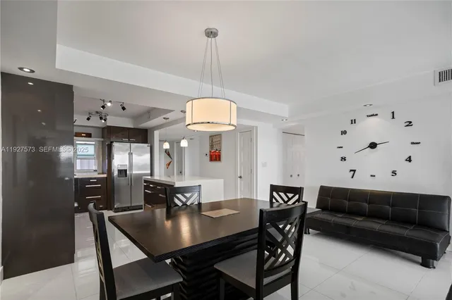 $379,900 | 3050 North Palm Aire Drive, Unit 710, Pompano Beach, FL 33069