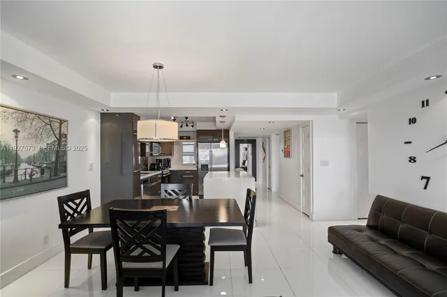 $379,900 | 3050 North Palm Aire Drive, Unit 710, Pompano Beach, FL 33069