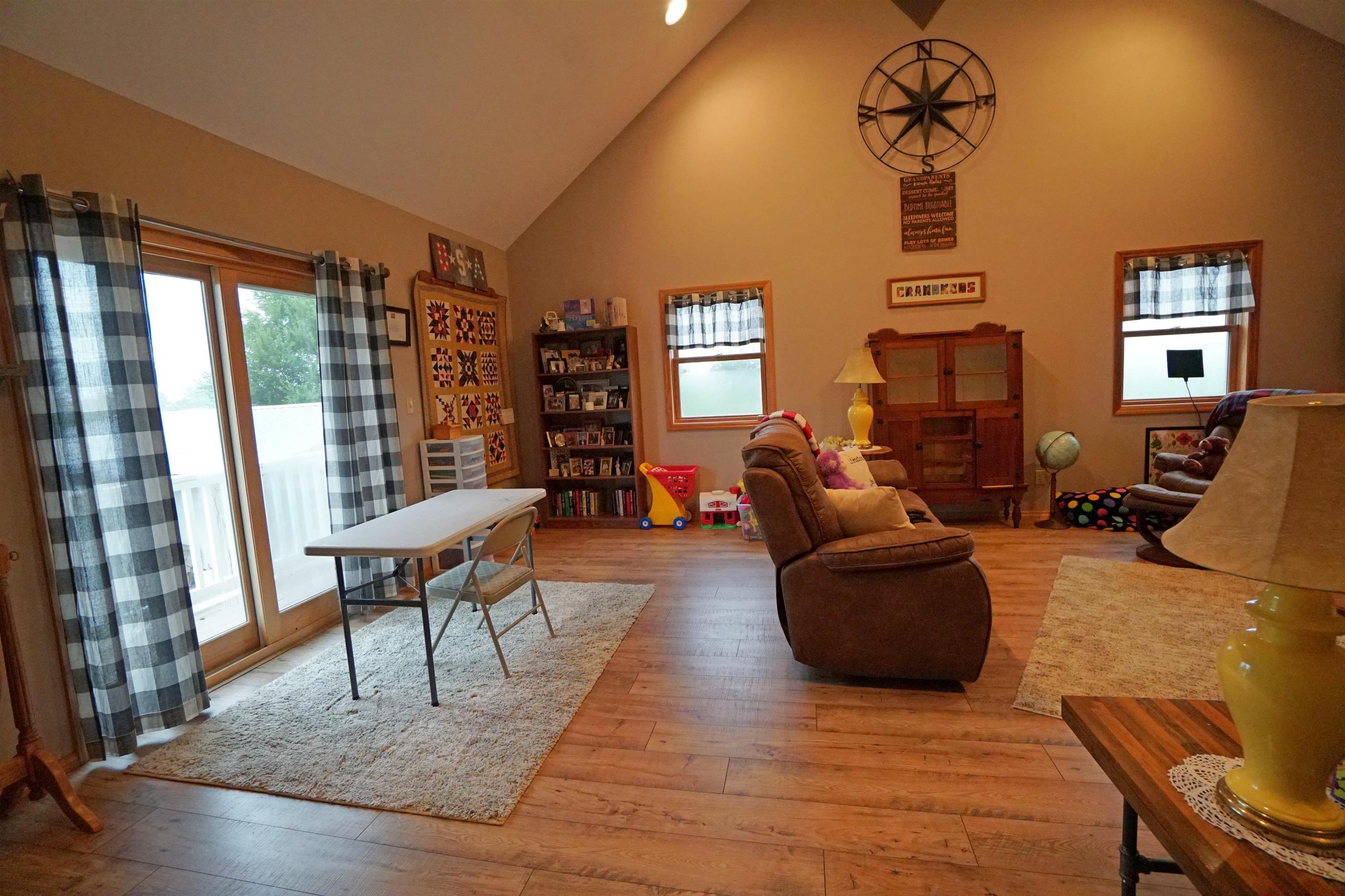 9002 East Center Road Stockton, IL 61085 - Photo 23 of 68 Gallery Image 23