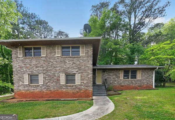 $229,900 | 331 Barbashela Drive, Stone Mountain, GA 30088