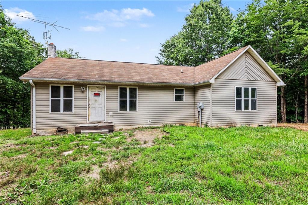 1059 Ben Anderson Road Mocksville, NC 27028 - Photo 2 of 26