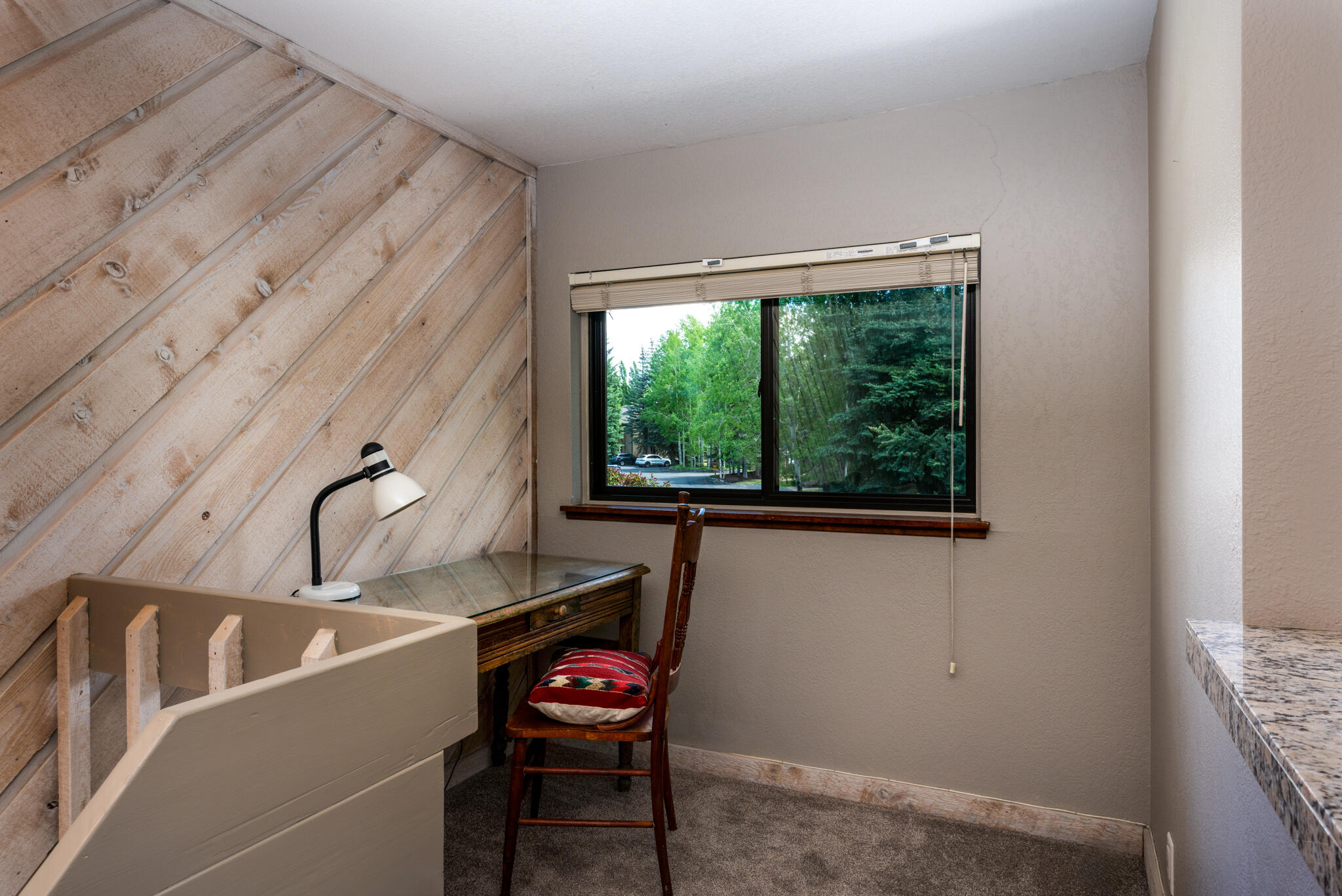 2698 Ridge Lane, Unit 2698 Sun Valley, ID 83353 - Photo 12 of 17 Office Space