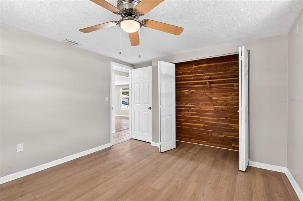 8915 Sterling Lane Port Richey, FL 34668 - Photo 16 of 28