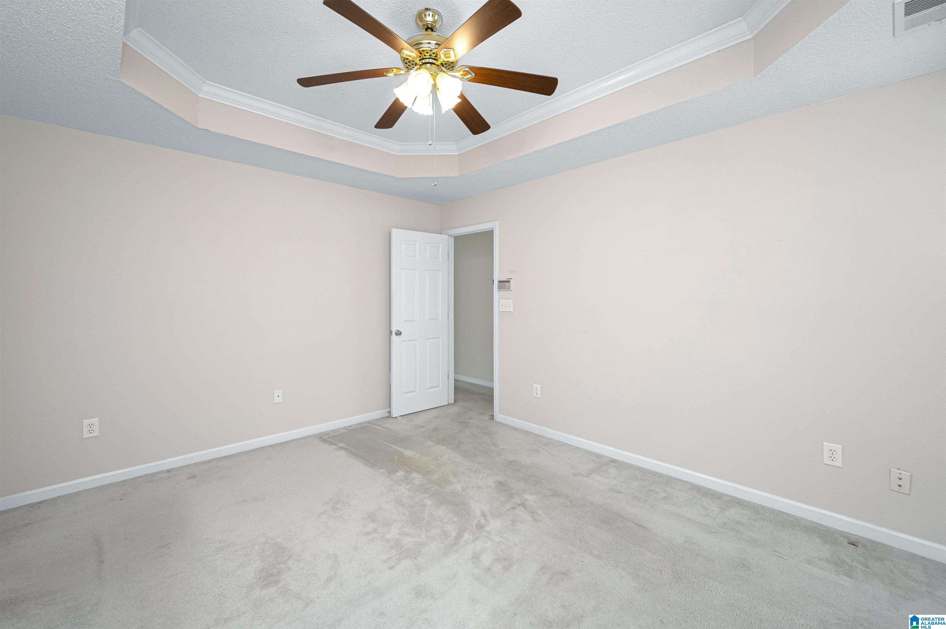 169 Greenfield Lane Alabaster, AL 35007 - Photo 18 of 36