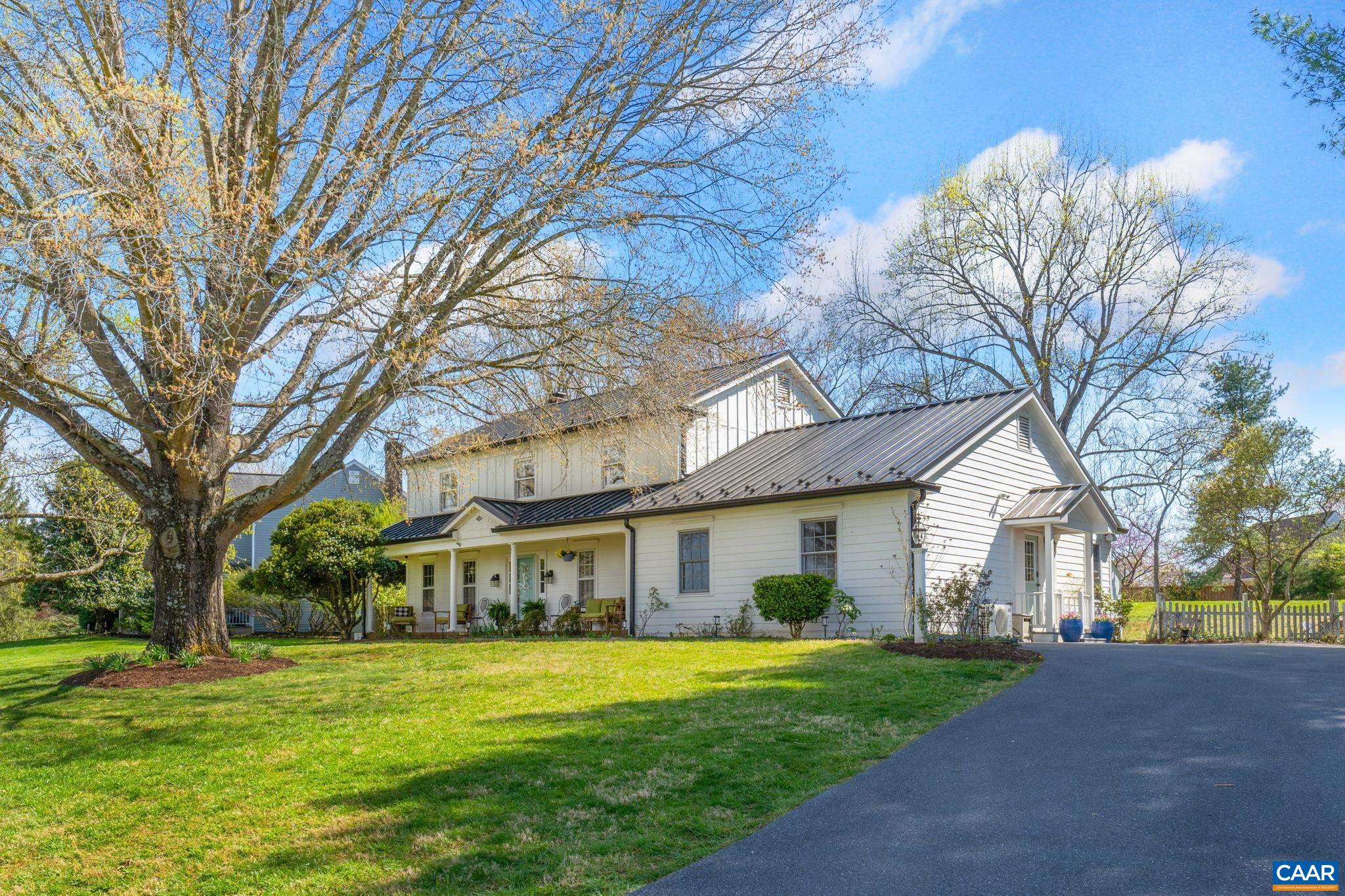 2603 Holkham Drive Charlottesville, VA 22901 - Photo 55 of 60 a front view of a house with a garden