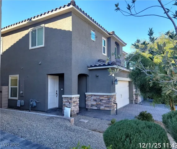 $2,000 | 279 Rain Quail Way, Henderson, NV 89012