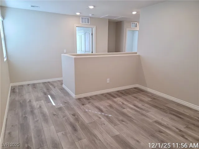 $2,000 | 279 Rain Quail Way, Henderson, NV 89012