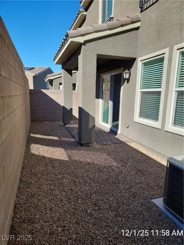 $2,000 | 279 Rain Quail Way, Henderson, NV 89012