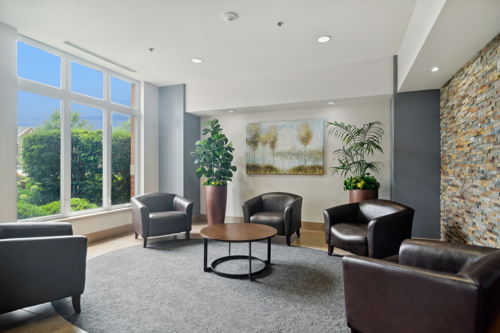 1199 East Port Clinton Road, Unit 607 Vernon Hills, IL 60061 - Photo 2 of 16