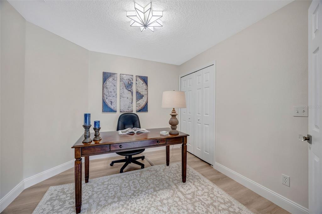 511 Center Point Road Valrico, FL 33594 - Photo 14 of 40