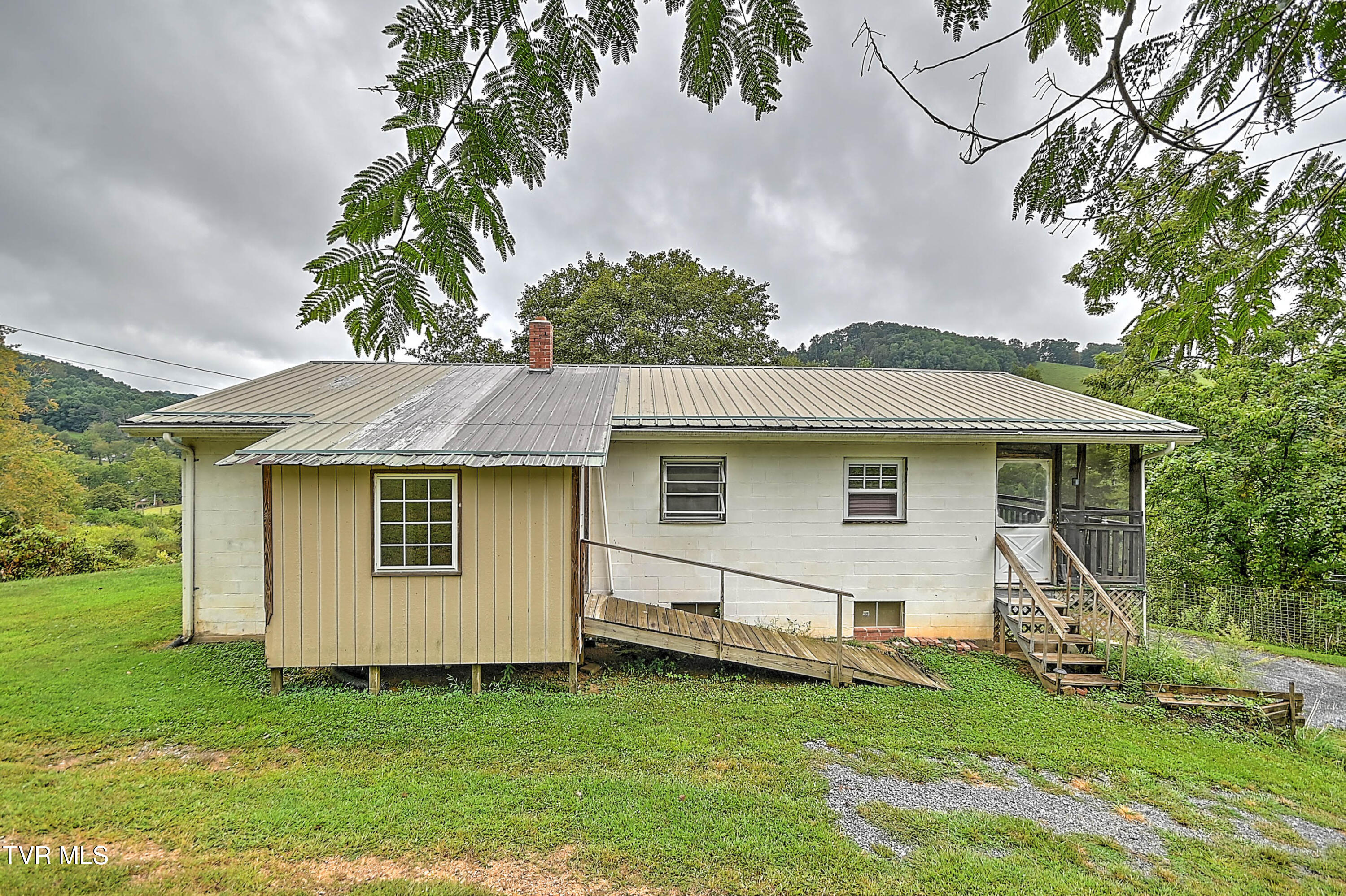 10103 Hayters Gap Road Abingdon, VA 24210 - Photo 23 of 37 10103 Hayters Gap MS-21
