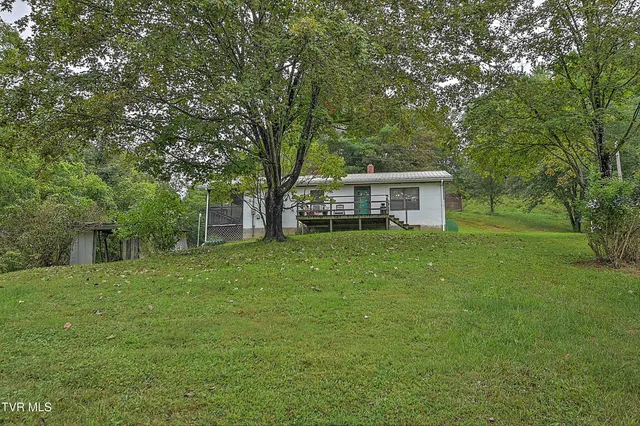 $265,000 | 10103 Hayters Gap Road, Abingdon, VA 24210