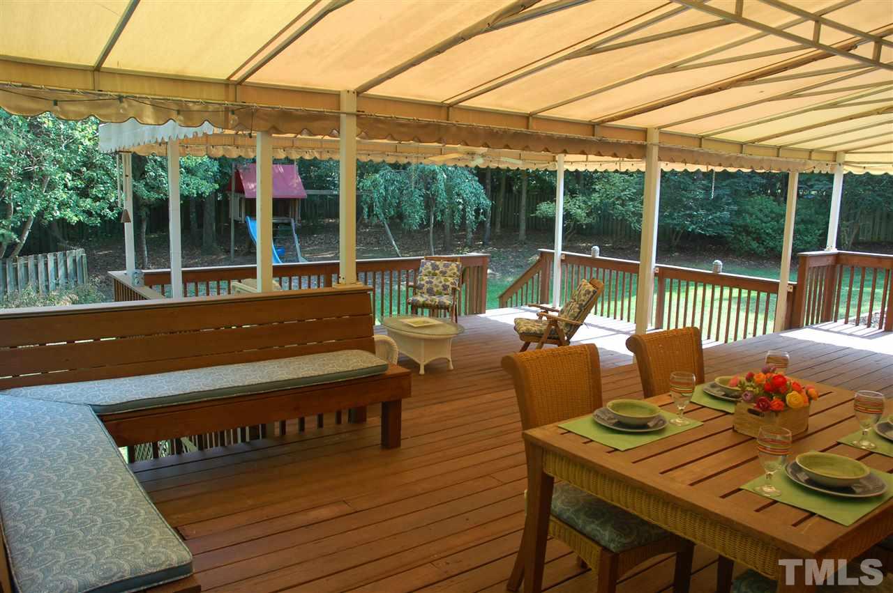 10900 Fitzwilliam Street Raleigh, NC 27614 - Photo 20 of 25 a view of a chairs and table in the patio