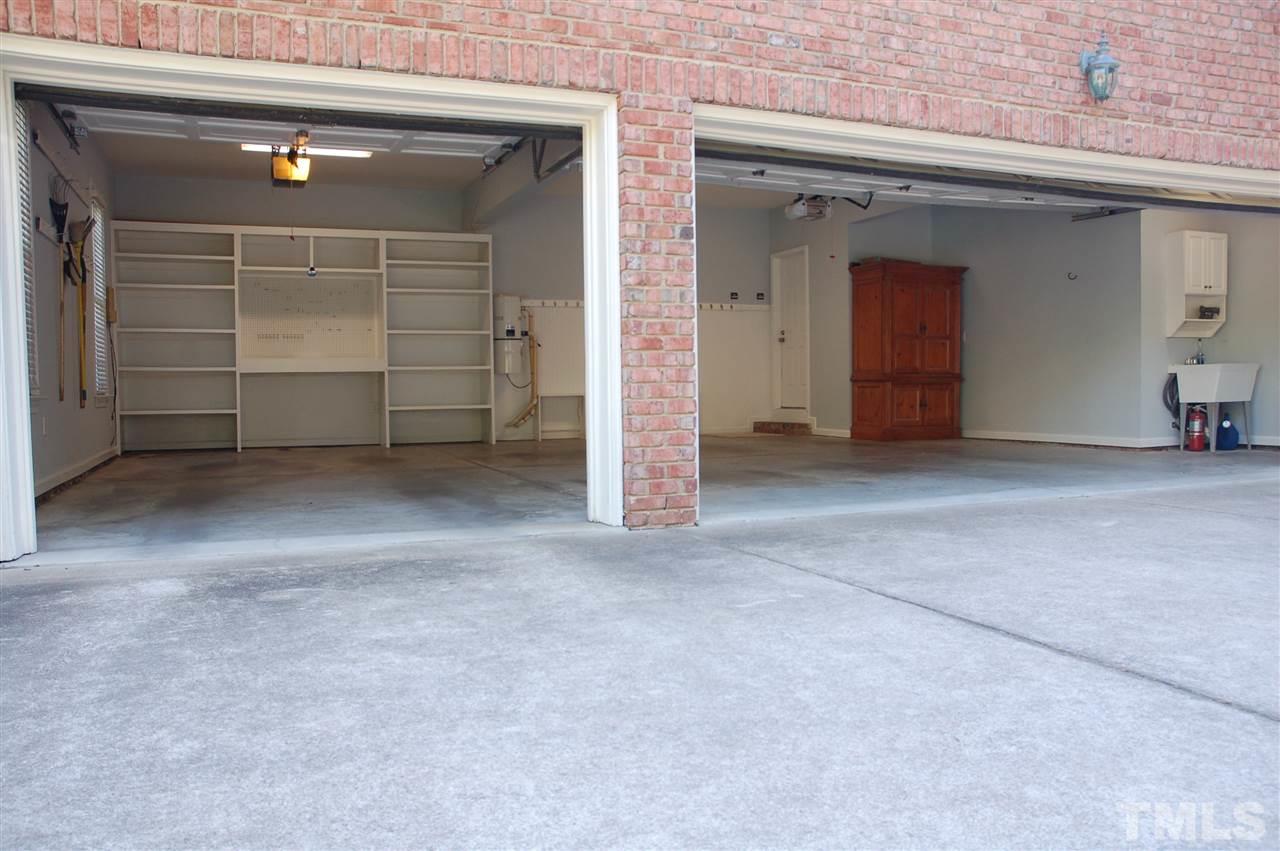 10900 Fitzwilliam Street Raleigh, NC 27614 - Photo 23 of 25 an empty room with closet