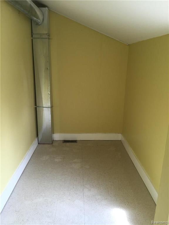 8088 Timken Avenue Warren, MI 48089 - Photo 19 of 19