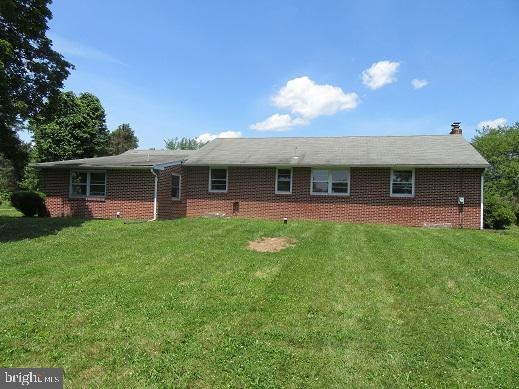 224 South County Line Road Telford, PA 18964 - Photo 5 of 15 Gallery Image 5