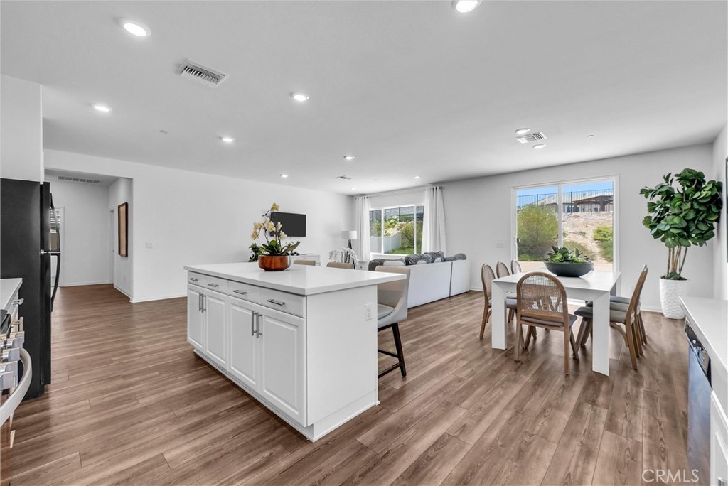 21065 Old Cedar Court Riverside, CA 92507 - Photo 12 of 30
