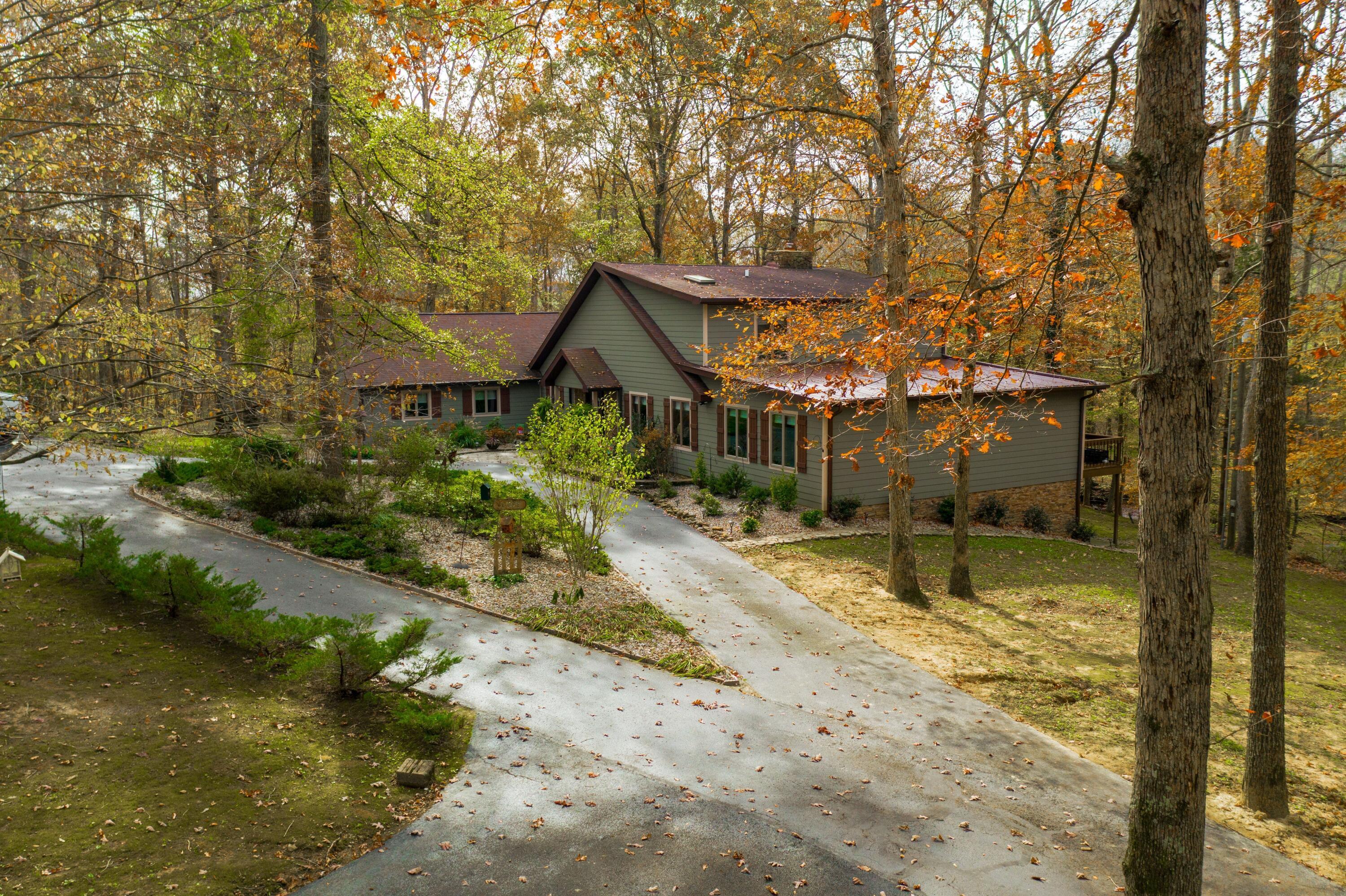 430 Oaks Road Jamestown, KY 42629 - Photo 1 of 59 Oaks Rd.