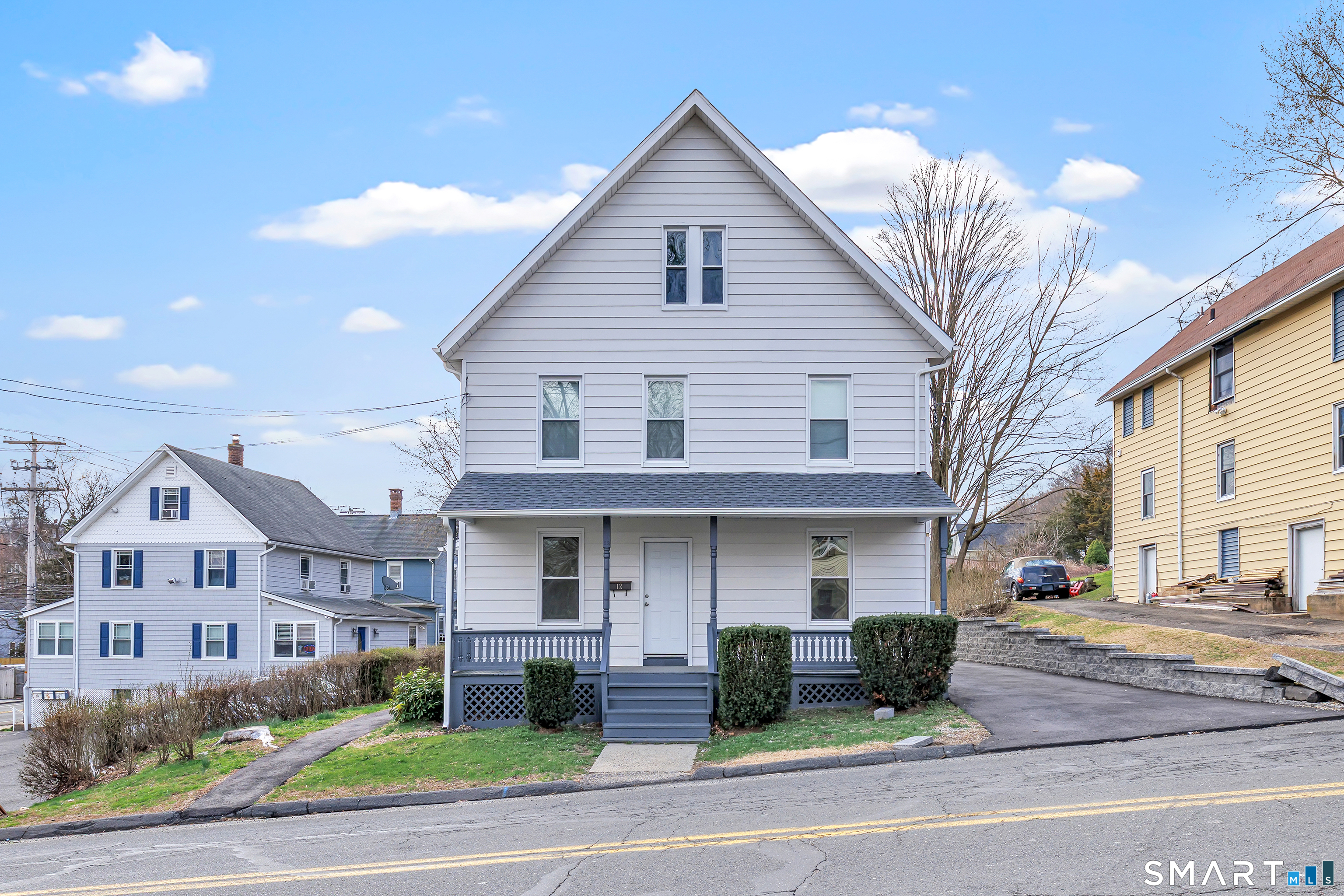 10-12 Perry Hill Road Shelton, CT 06484 - Photo 1 of 25