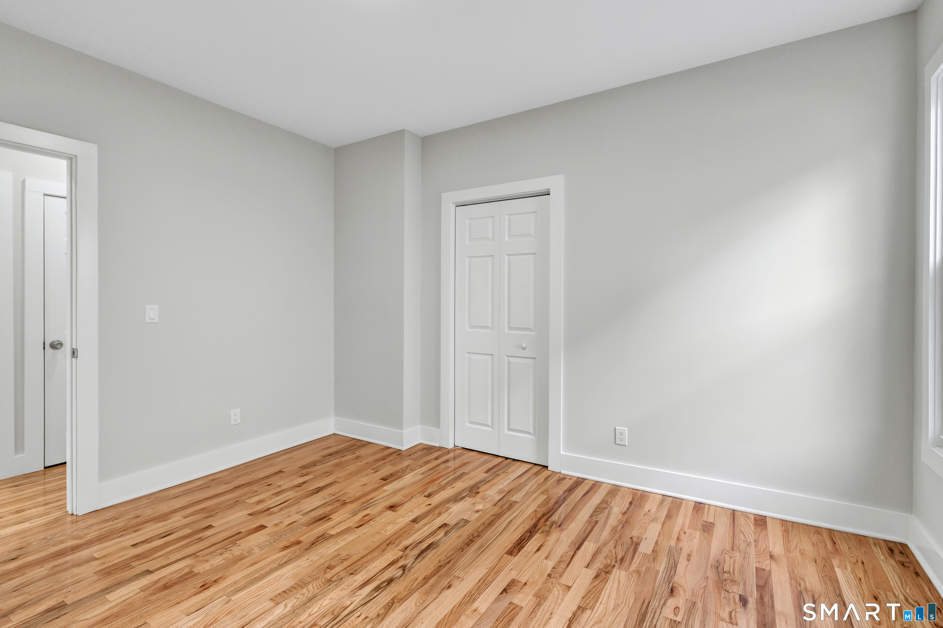 10-12 Perry Hill Road Shelton, CT 06484 - Photo 16 of 25