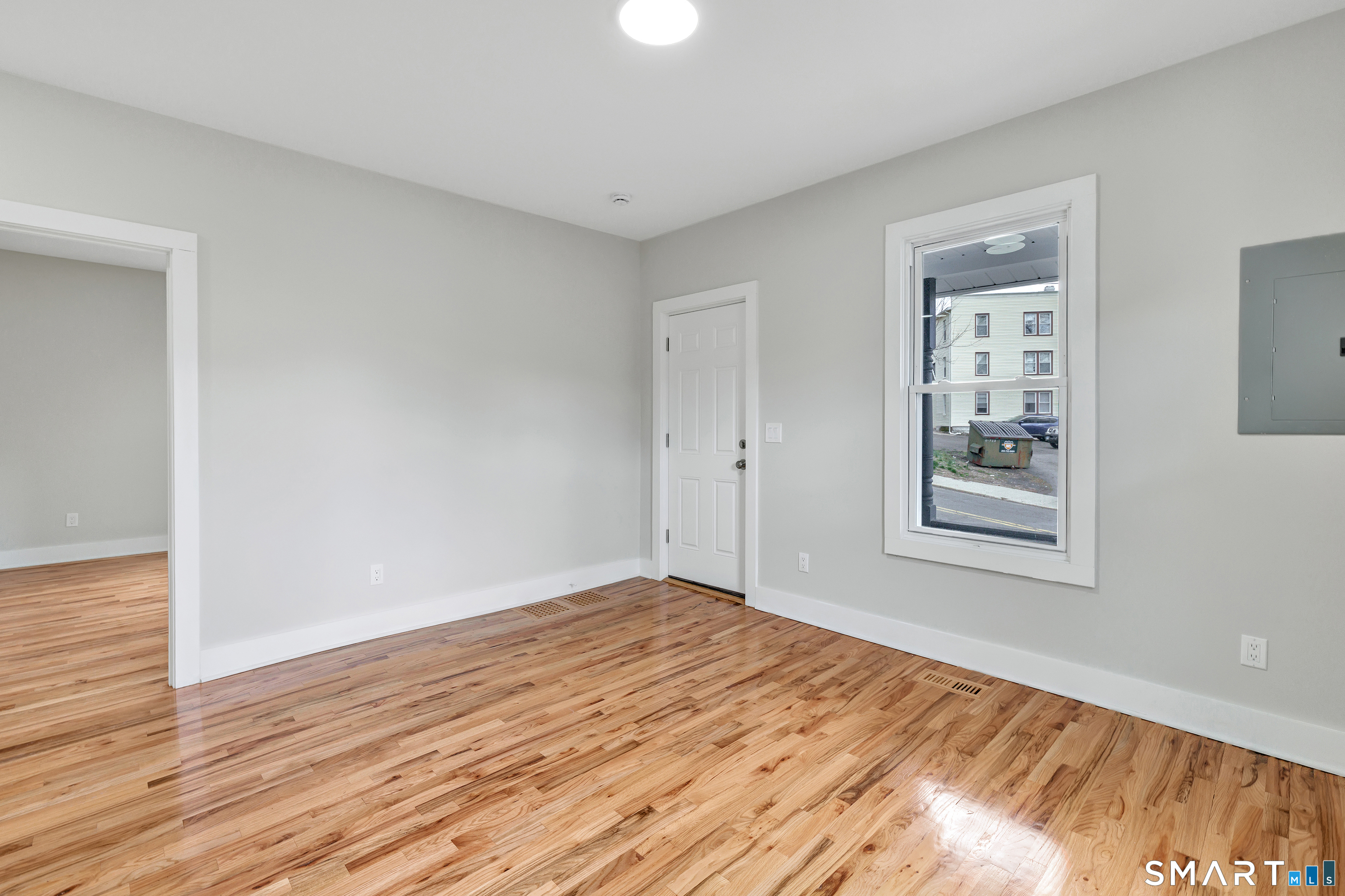 10-12 Perry Hill Road Shelton, CT 06484 - Photo 8 of 25