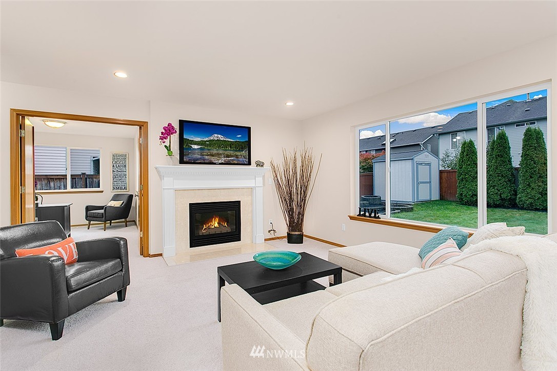 4315 Northeast 6th Place Renton, WA 98059 - Photo 10 of 25