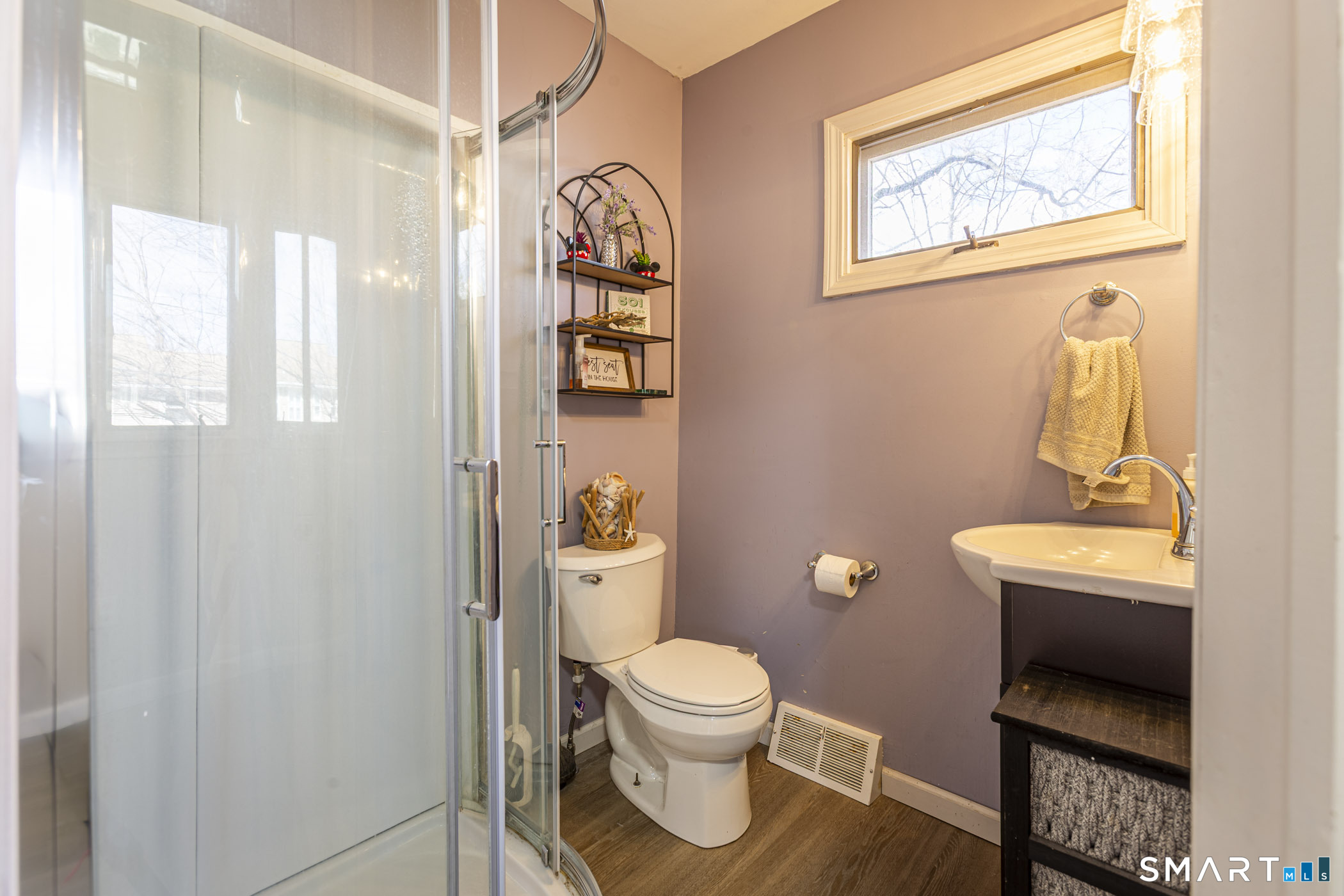 174 Hull Street Bristol, CT 06010 - Photo 15 of 23