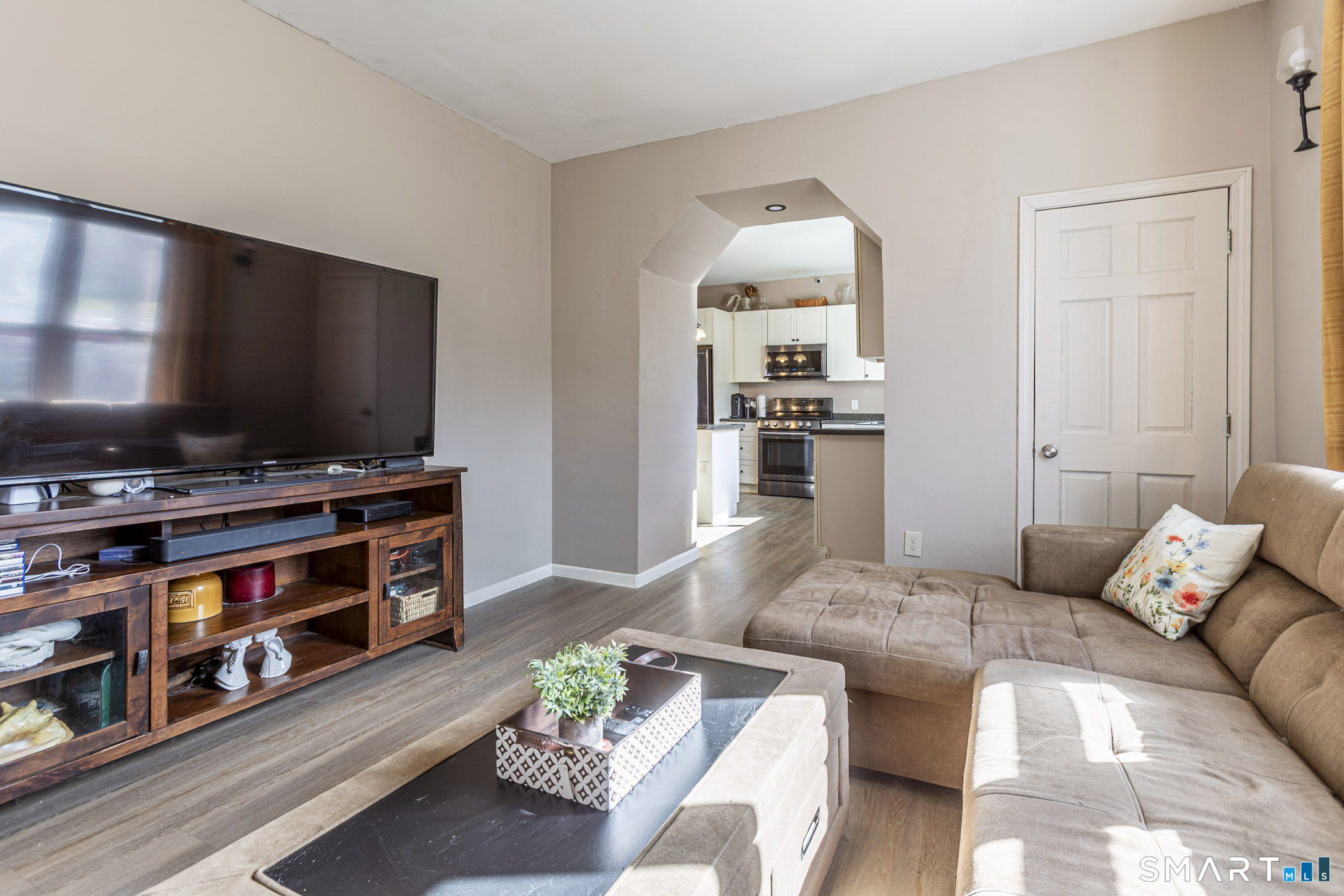 174 Hull Street Bristol, CT 06010 - Photo 8 of 23