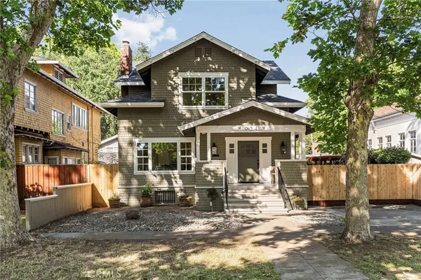 $995,000 | 934 Esplanade, Chico, CA 95926