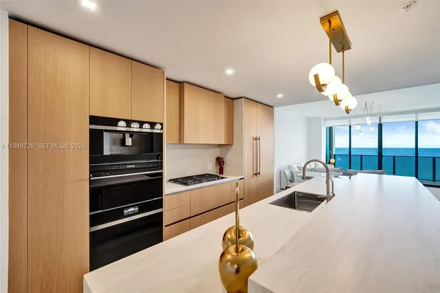 $19,900 | 900 North Ocean Boulevard, Unit 1904, Pompano Beach, FL 33062