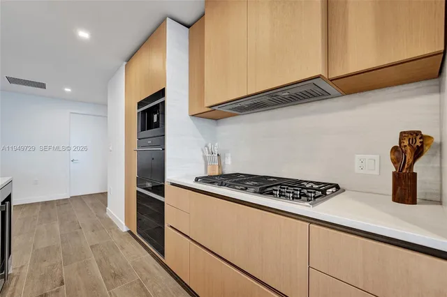 $19,900 | 900 North Ocean Boulevard, Unit 1904, Pompano Beach, FL 33062